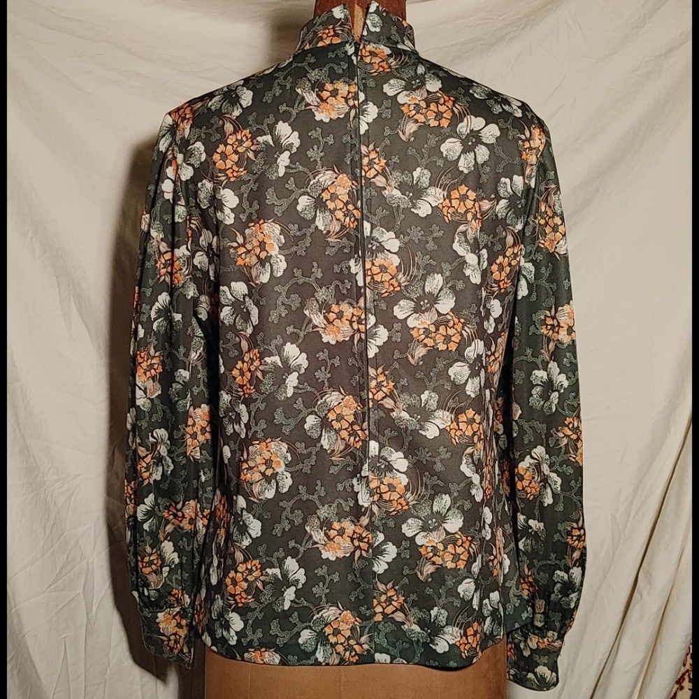 POS old homemade blouse - Picture 8 of 10